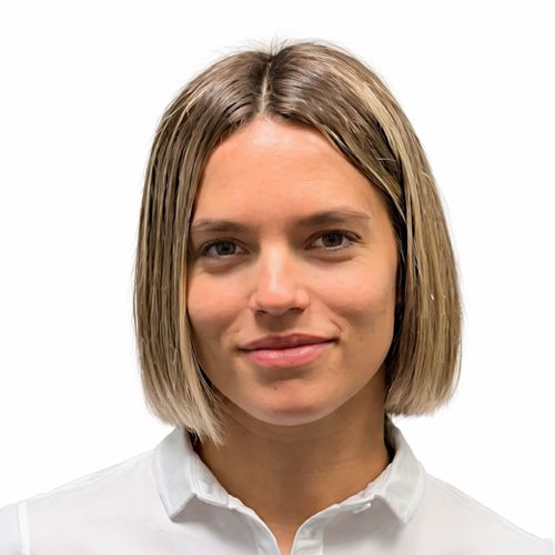 Alba Hernández Martínez. Proyecto EFIC: Cátedra Deporte y Ejercicio Físico